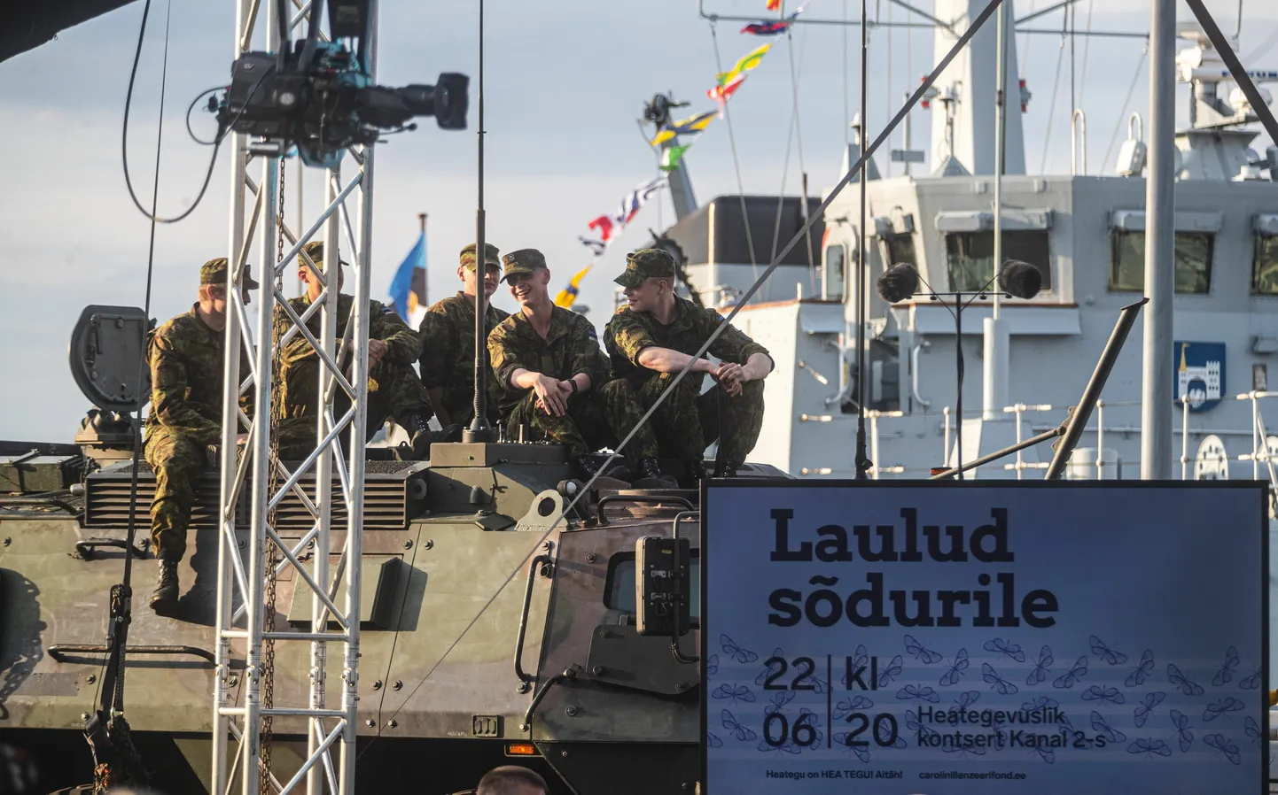 Mulluse heategevuskontserdi «Laulud sõdurile» salvestus.