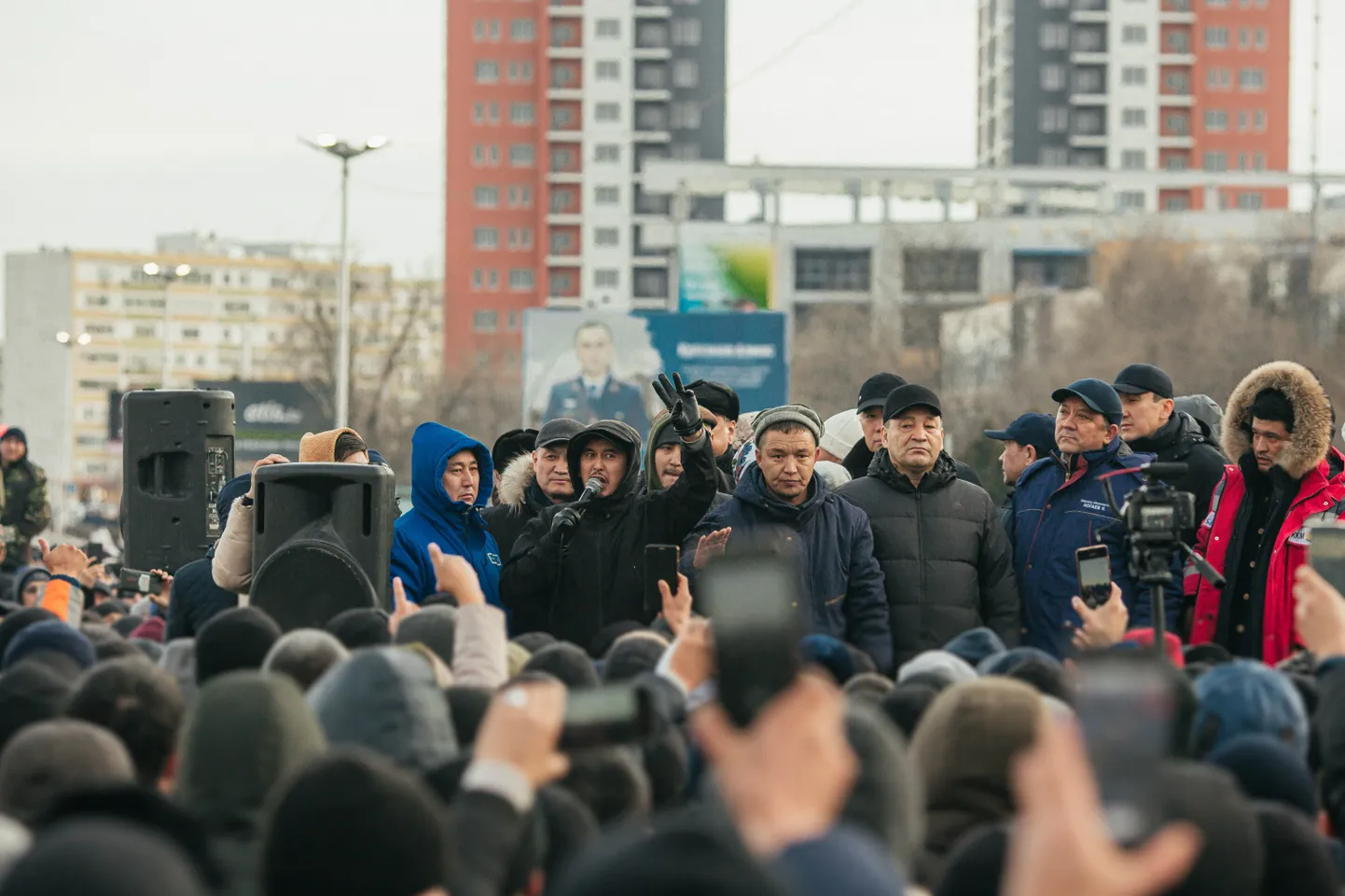 Протесты в Казахстане, вызванные ростом цен, привели не только к последствиям местного масштаба.