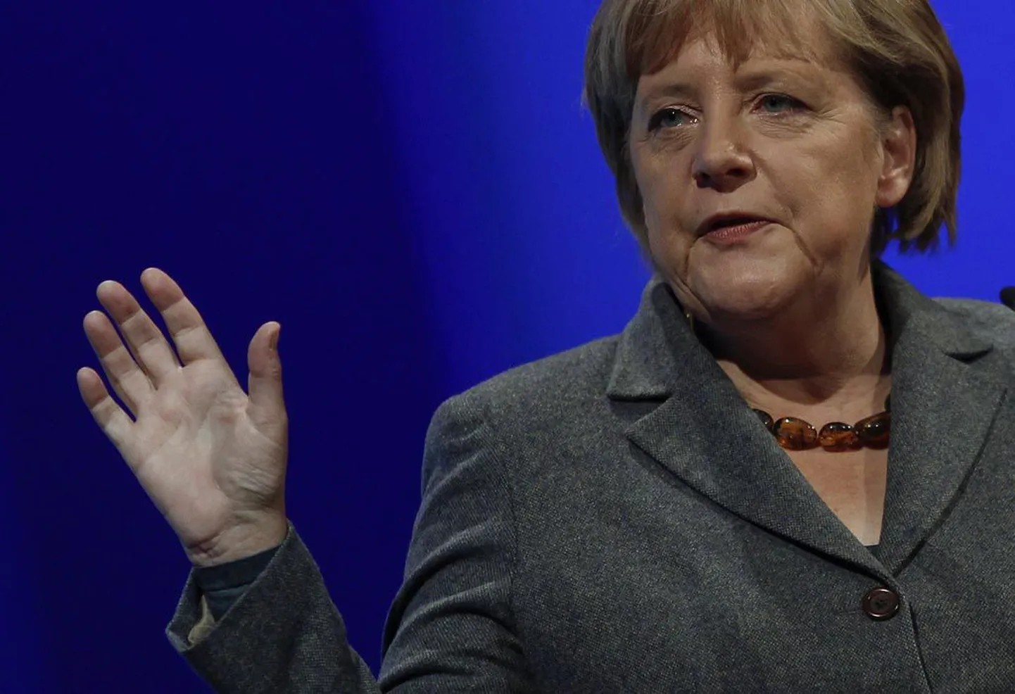 ”Miks türklased pole ära õppinud saksa keelt?” küsis kantsler Angela Merkel ja kuulutas ”multikulti” lõppenuks.