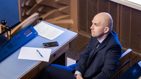 TÕNIS MÖLDER ⟩ Mina annan Ülle Madisele oma hääle. Viis soovitust uuele presidendile