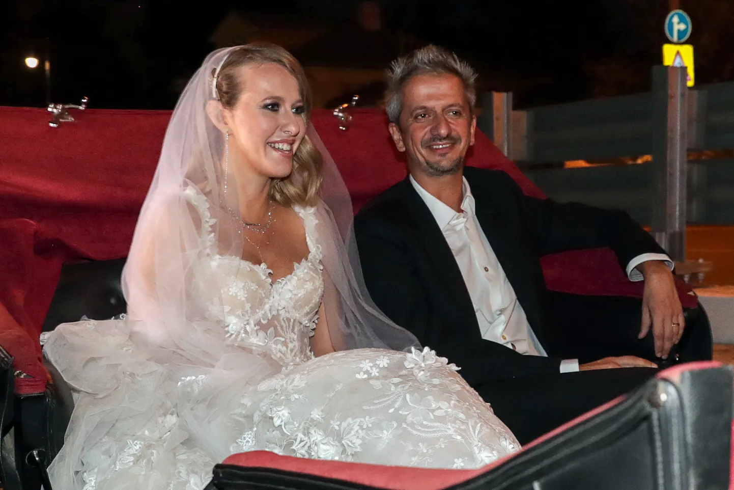 Ksenija Sobtšak abiellus 13. septembril Konstantin Bogmoloviga