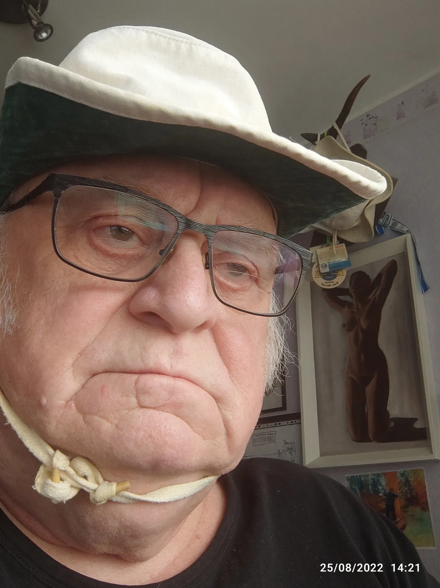 Kirjanik Jüri Grauberg.