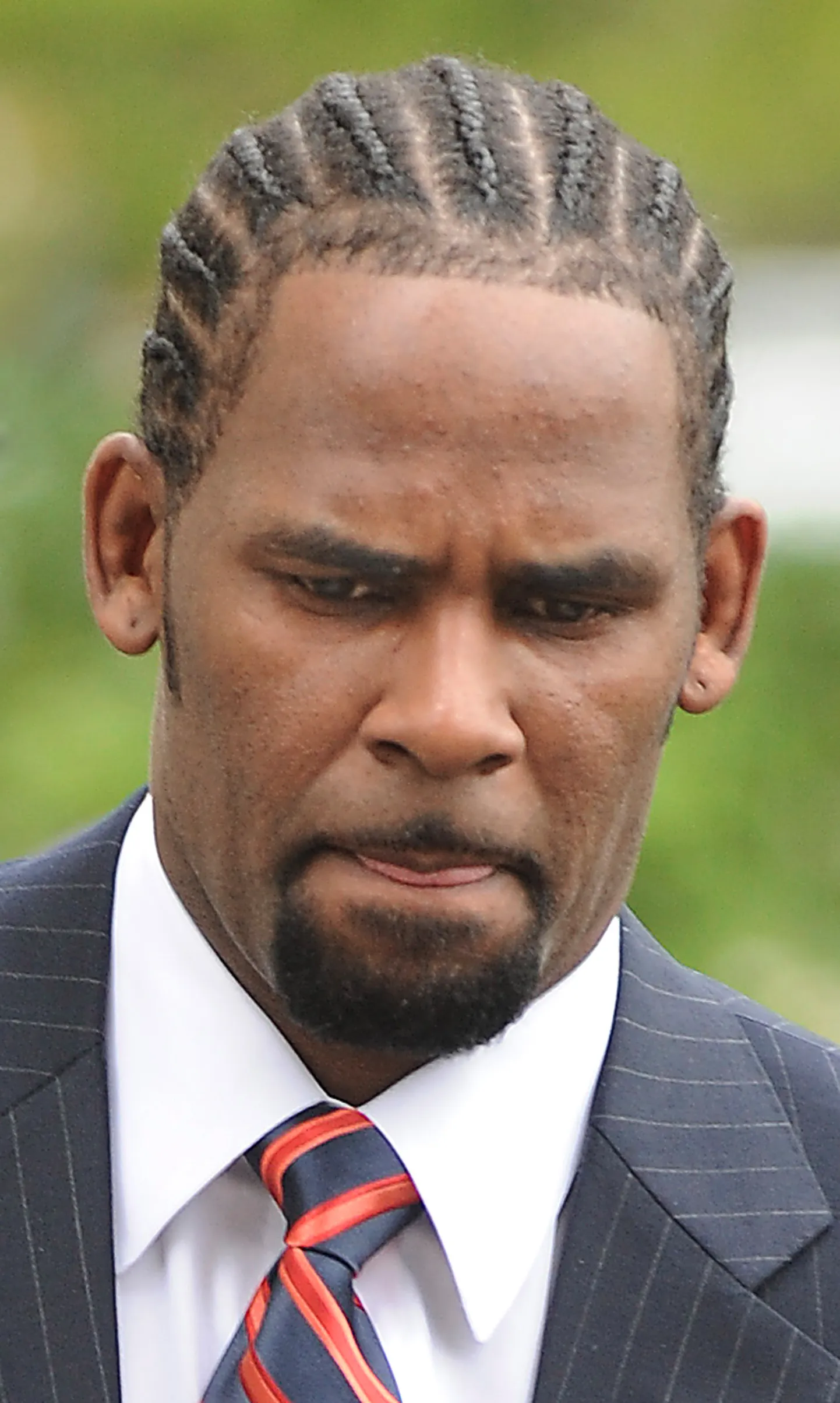 Robert Sylvester Kelly .
