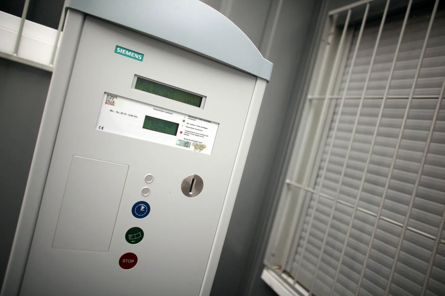 Prostituutidele paigaldatud piletiautomaat.