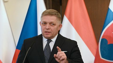 ÜLEVAADE ⟩ Vene-meelse Fico kärkimine peletas julgeoleku tippkonverentsi Slovakkiast minema