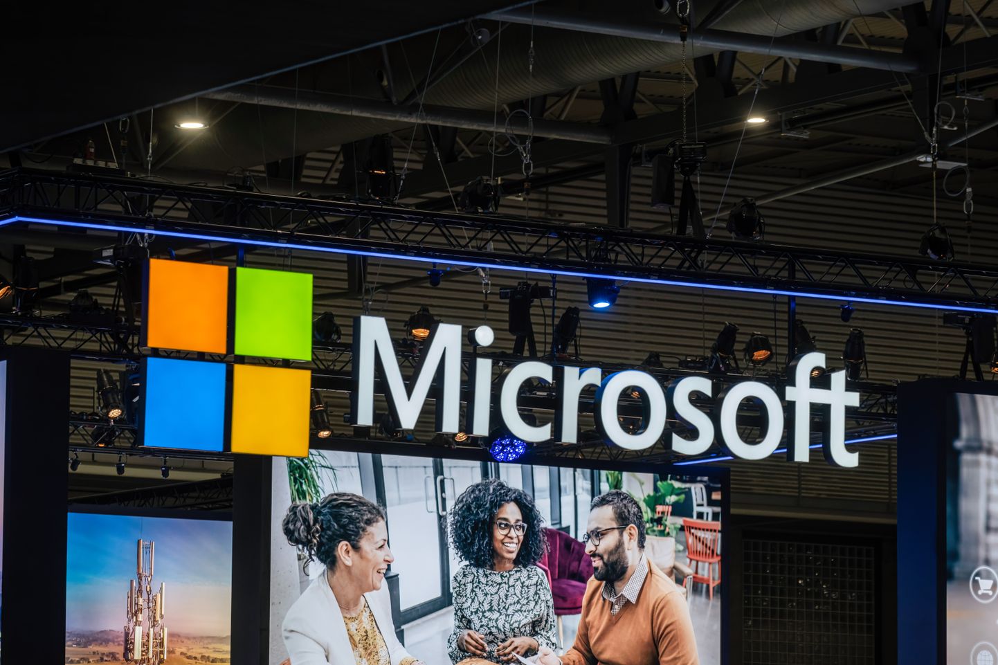 March 2, 2022, Barcelona, Spain: A Microsoft logo seen during the Mobile World Congress 2022..Third day of the Mobile World Congress 2022 held in Barcelona. (Credit Image: © Paco Freire/SOPA Images via ZUMA Press Wire)