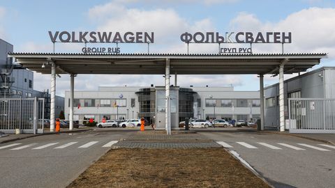 Изоляция России? Австрийский бизнесмен предложил Путину возобновить производство «Волги» на заводах Volkswagen