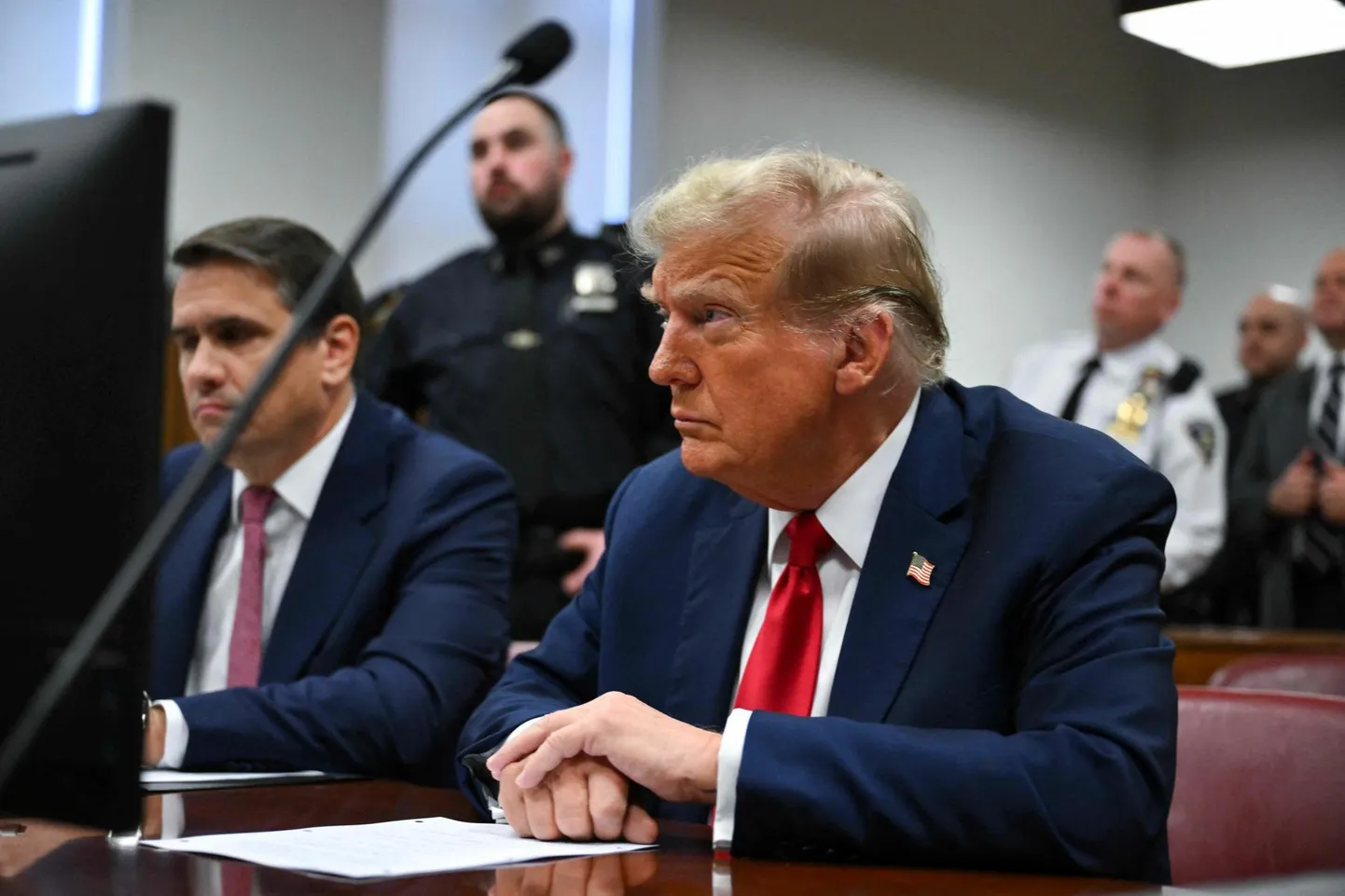 Donald Trump Manhattani kriminaalkohtus.