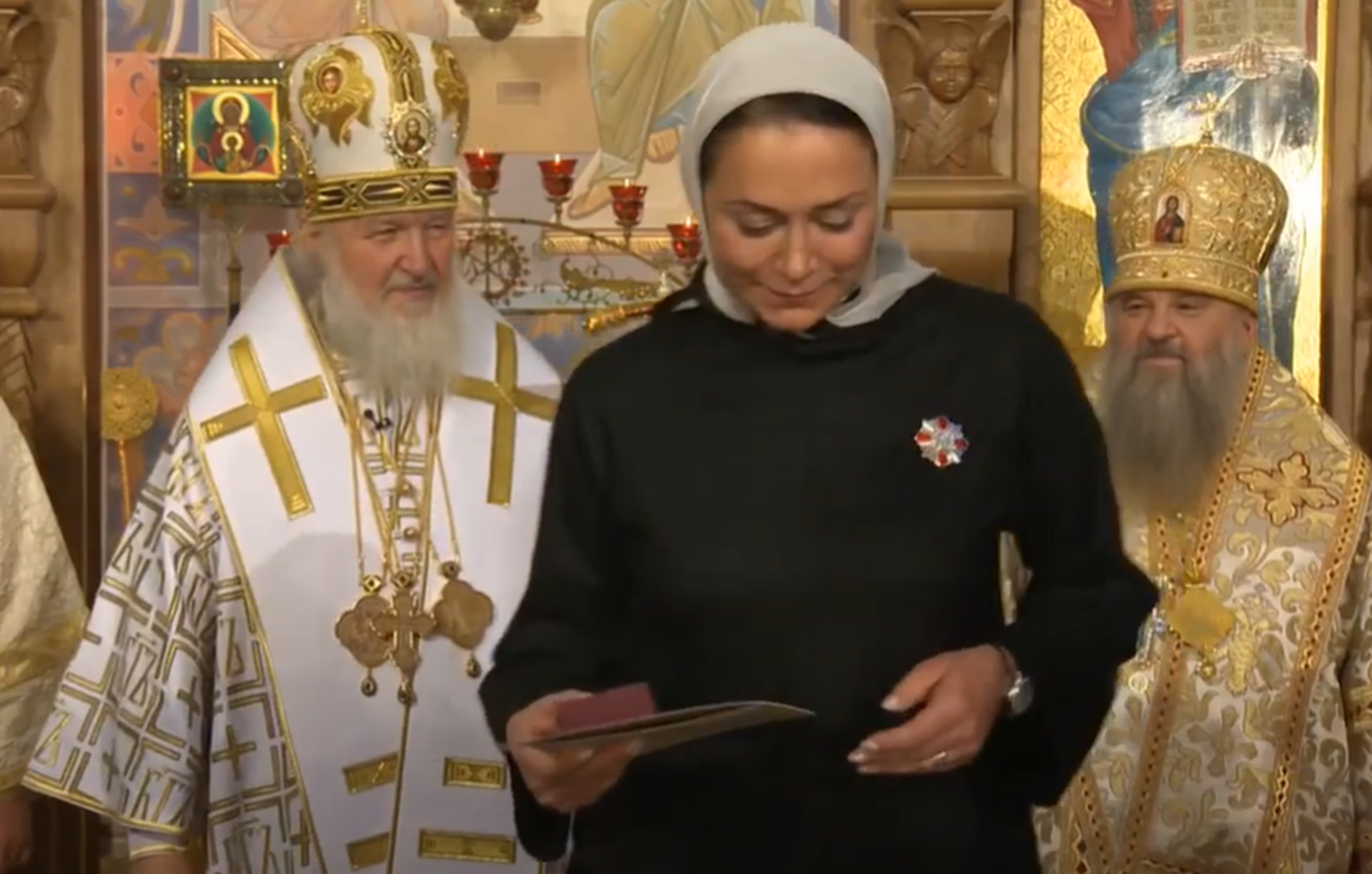 Svetlana Poljakova sai Vene õigeusukiriku autasu