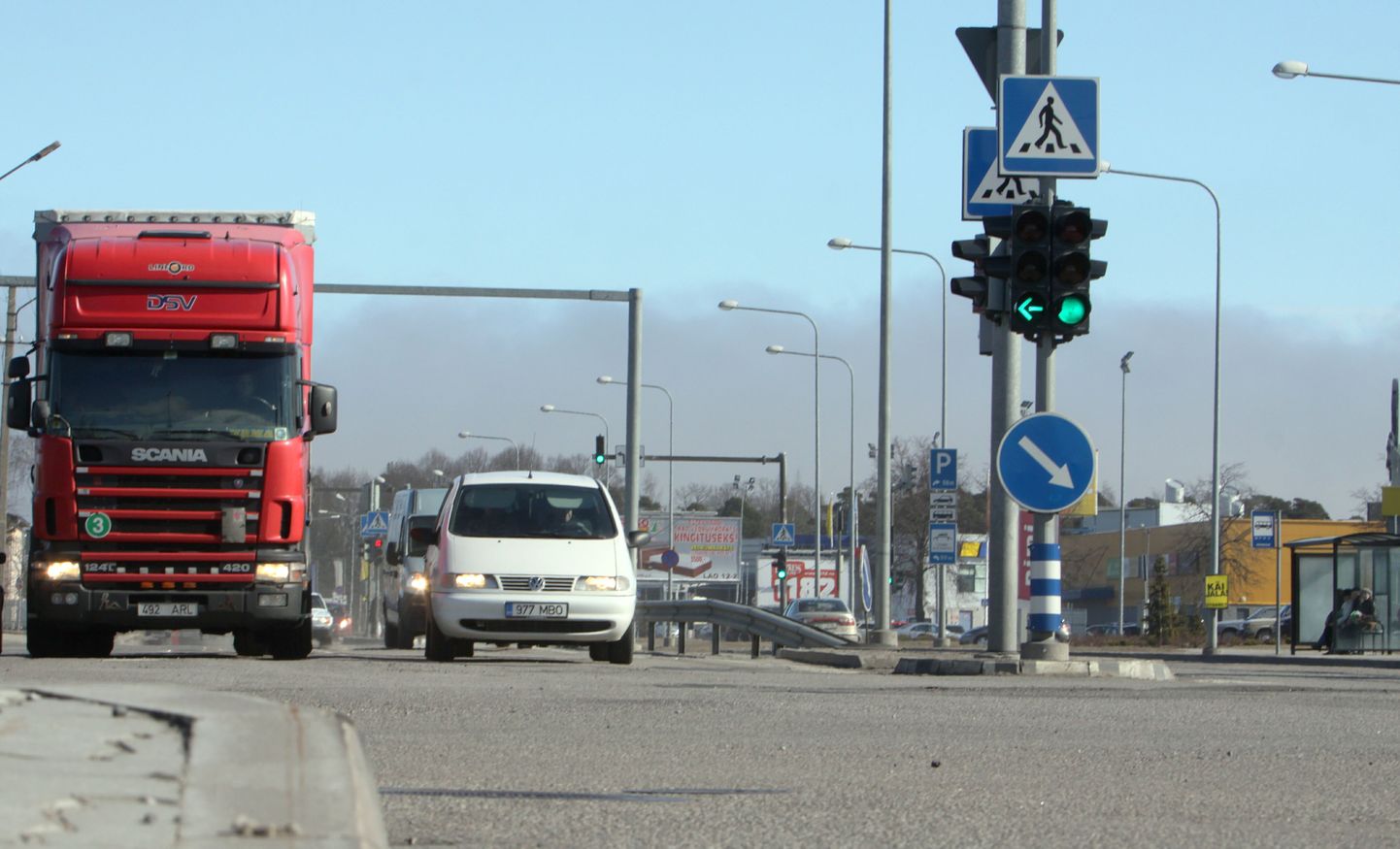 Pärnu ümbersõidu Papiniidu pikendusel ehitatakse välja Papiniidu silla ja Riia maantee vaheline uus 2,13 kilomeetri pikkune teelõik.