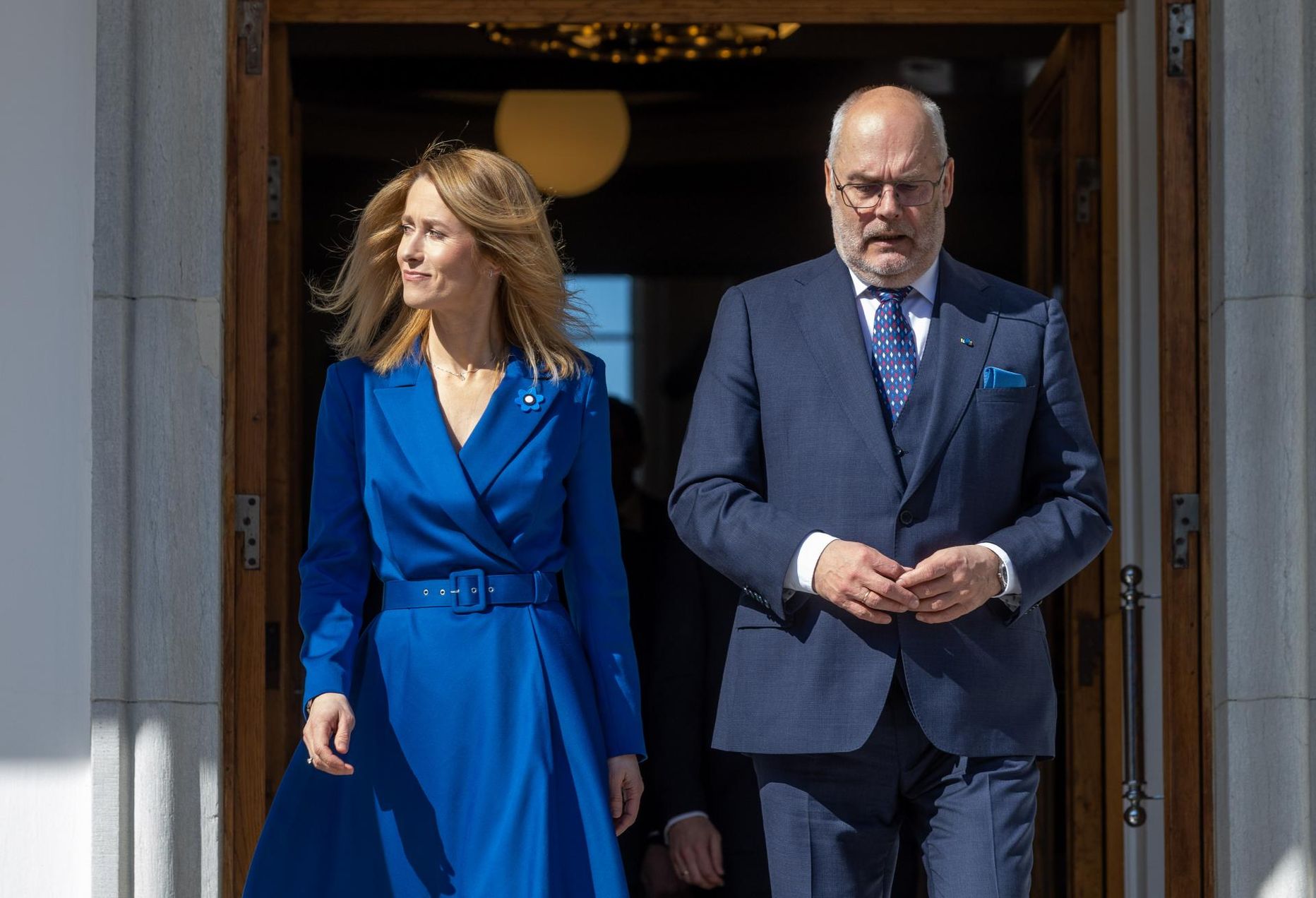 Kaja Kallase valitsuse ametisse nimetamise ajal oli kõik veel ilus. Praegu on valitsus presidendiga tülli läinud.