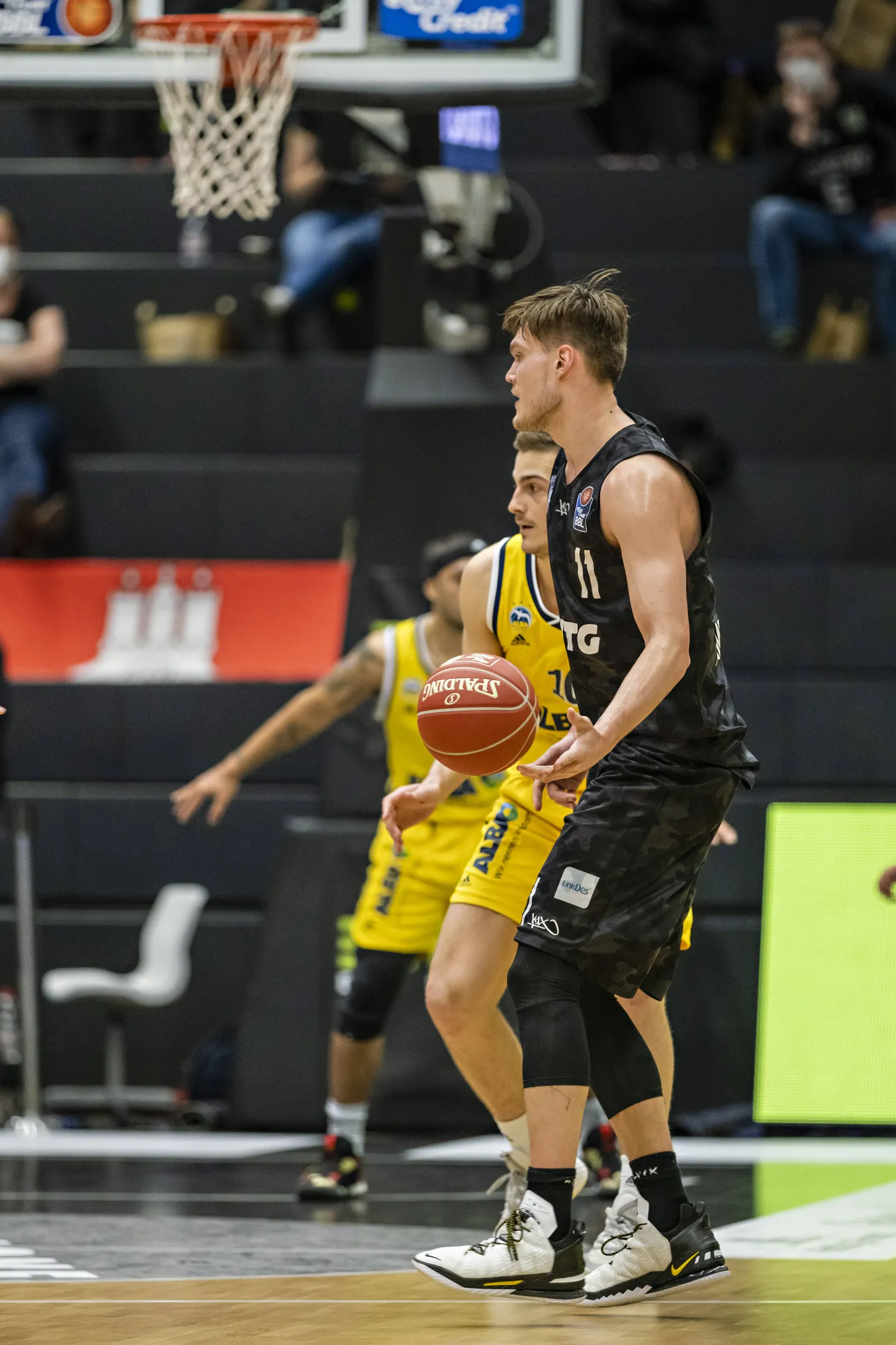 Maik-Kalev Kotsar (palliga).