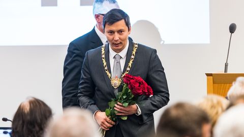 Зарплата главы горсобрания Таллинна Михаила Кылварта составит почти 5300 евро