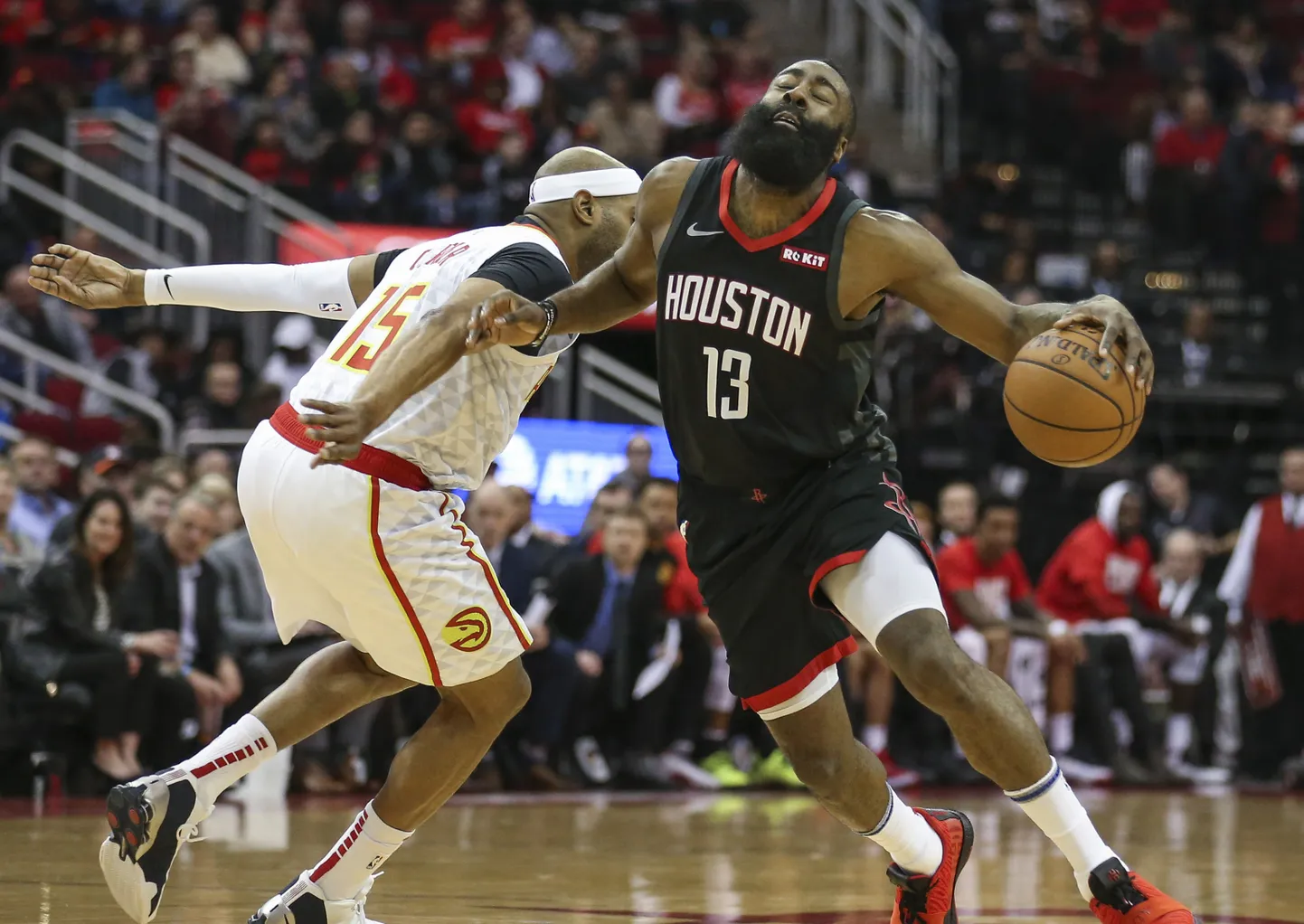 Atlanta Hawks lõpetas James Hardeni seeria, kuid ei suutnud takitstada Houston Rocketsi võitu.