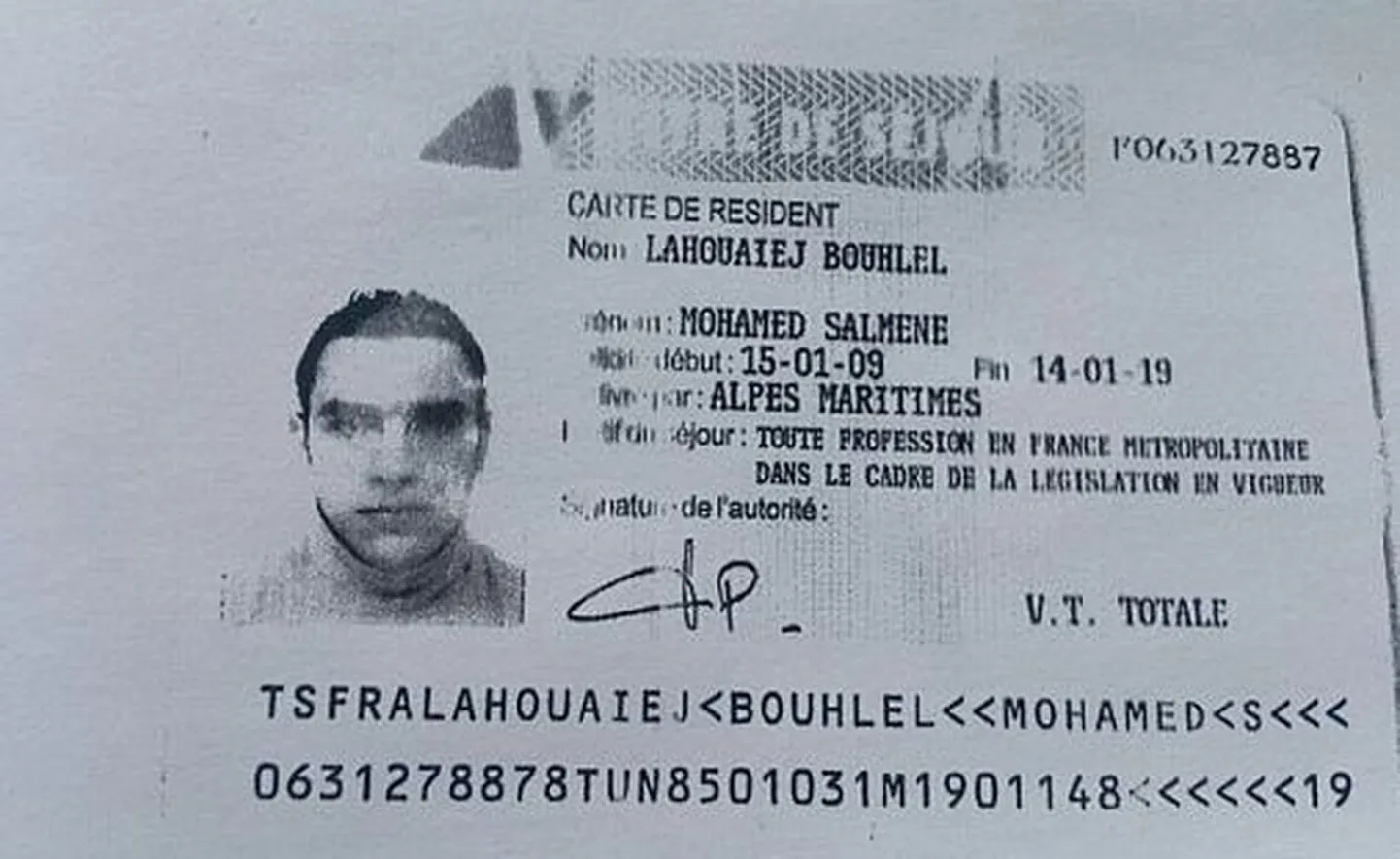 Prantsuse võimude poolt Mohamed Lahouaiej Bouhlelile väljastatud elamisloa koopia.