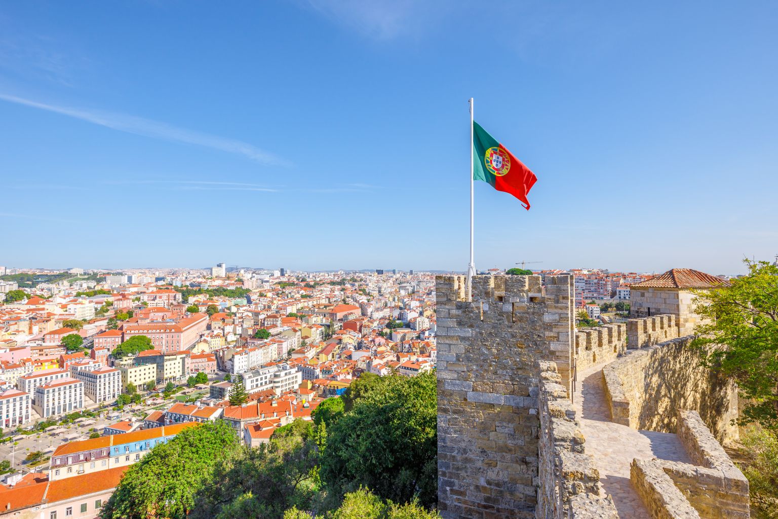 Portugāles karogs. Ilustratīvs attēls.