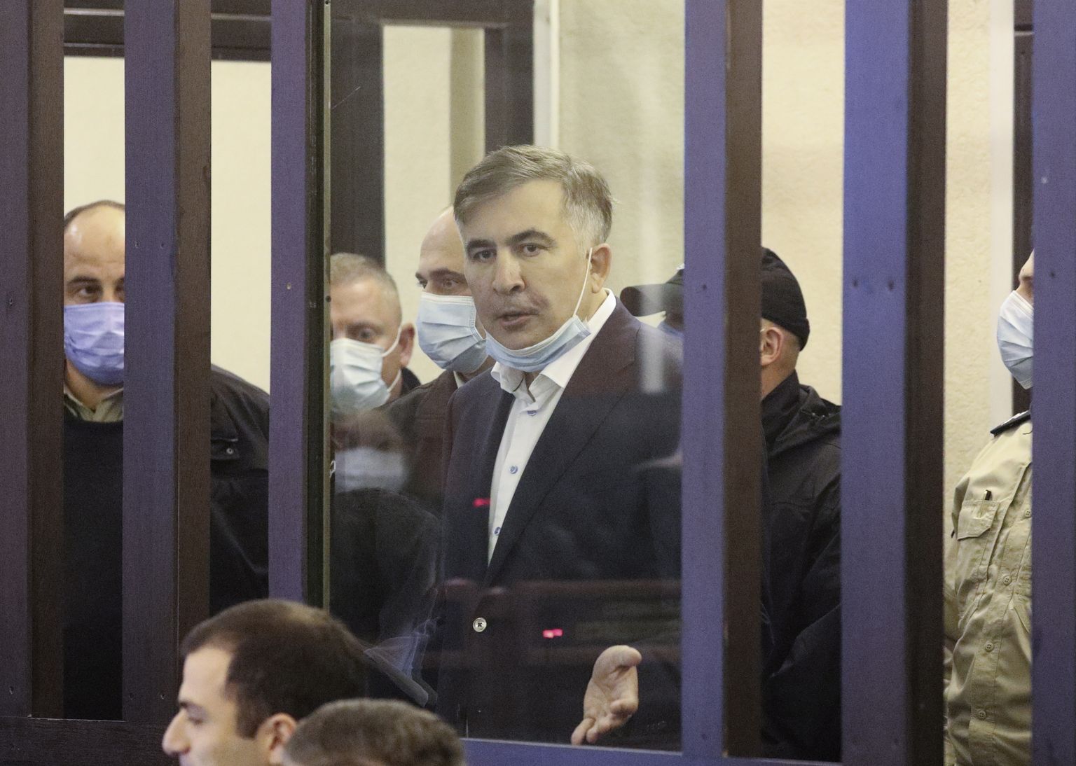 Слушания по делу экс-президента Грузии Михаила Саакашвили в Тбилисском городском суде.