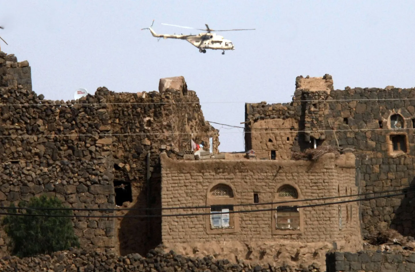 Jeemeni õhujõud tapsid üle 30 Al-Qaeda mässulise.