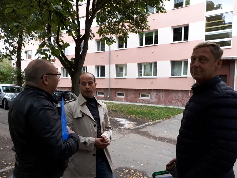 Sergei Saglo, fotol kekel.