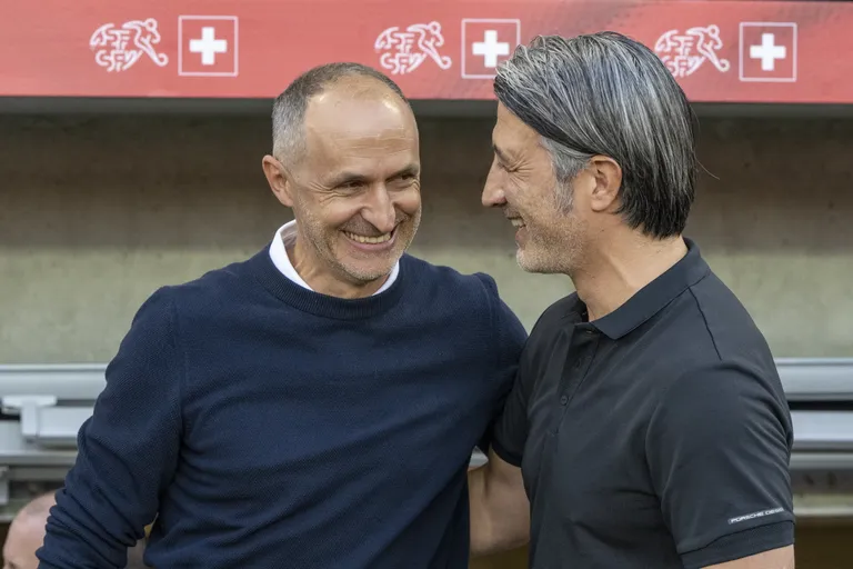 Thomas Häberli (vasakul) Luzernis koos Šveitsi koondise peatreeneri Murat Yakiniga.