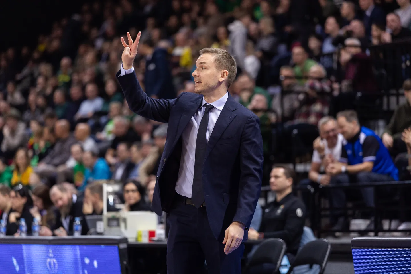 Eesti koondise peatreener Heiko Rannula on Poolas suutnud Varssavi Legia aidata võidurajale.