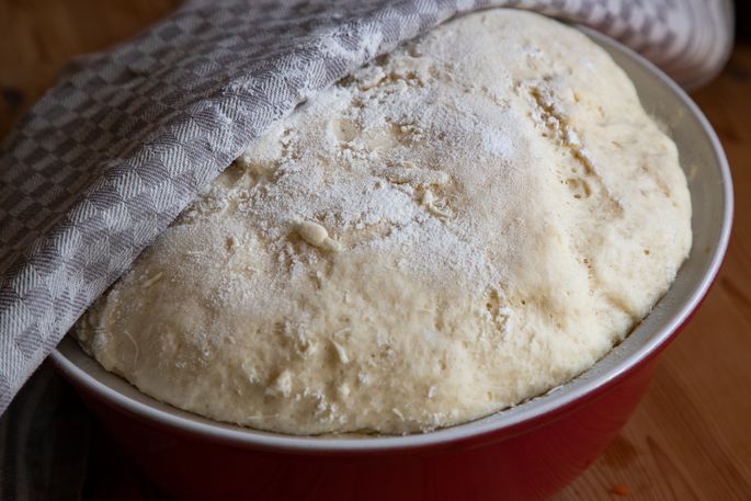 Тесто для пирожков дрожжевое очень вкусное — 2 отличных рецепта