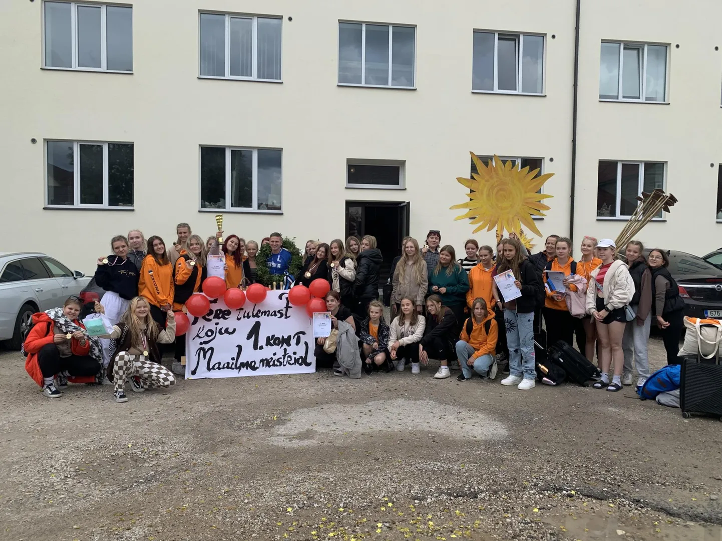 Maailmameistreid ootas Võrus uhke vastuvõtt.