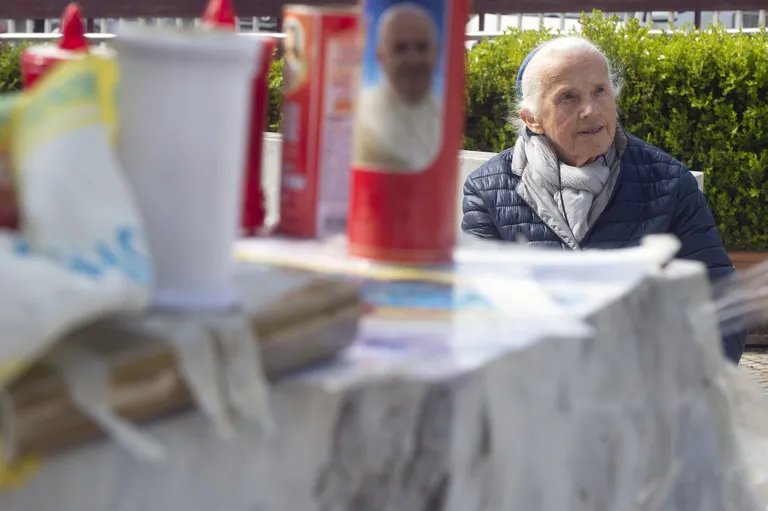 Õde Genevieve Jeanningros oli endise paavsti suur sõber.
