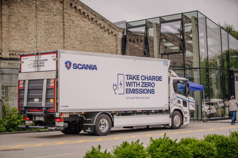 Elektriskais kravas auto no Scania
