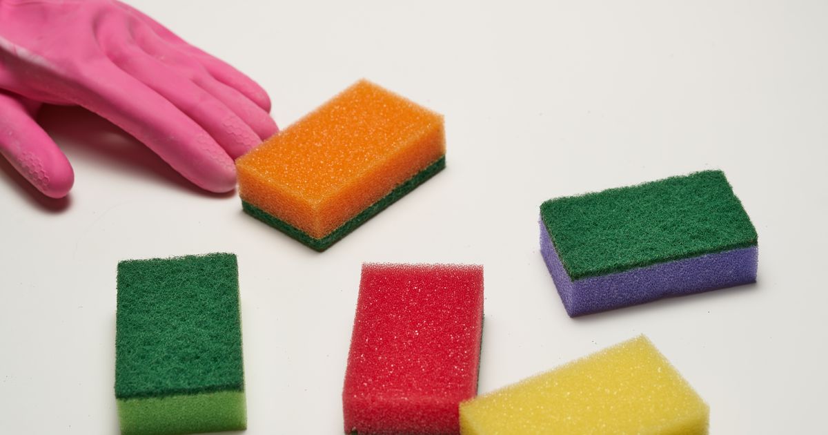 Купите самые дешевые губки и держите их в холодильнике