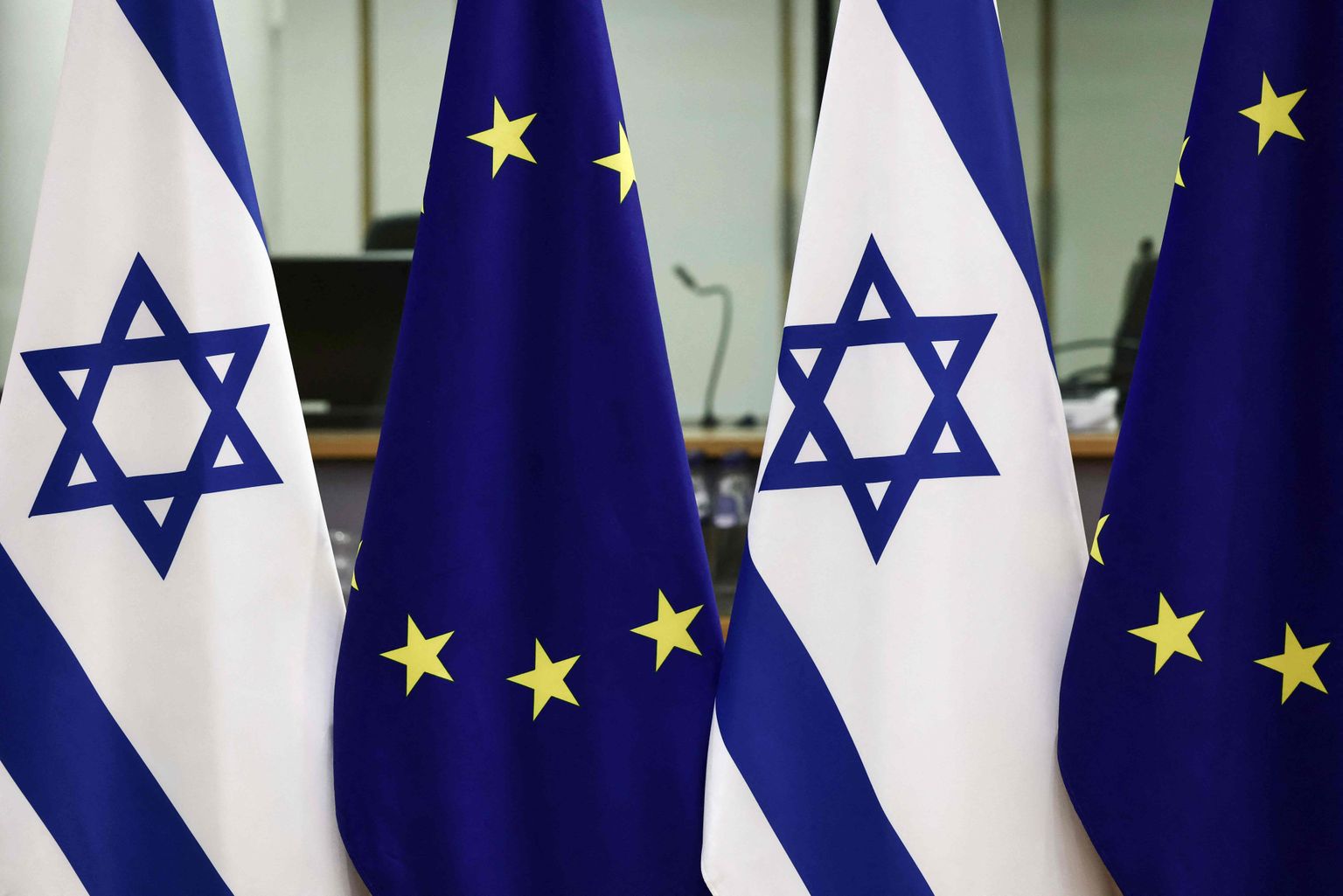 Euroopa Liidu ja Iisraeli lipp
