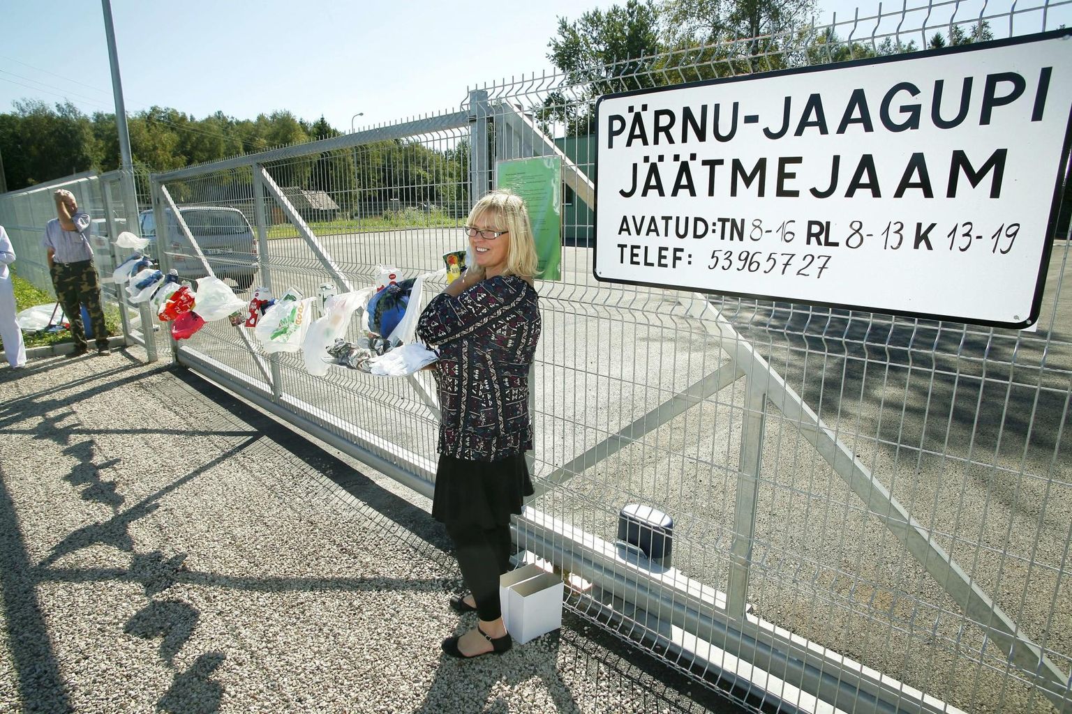 Pärnu-Jaagupi jäätmejaamas lõigati linti 2009. aasta lõikuskuul.