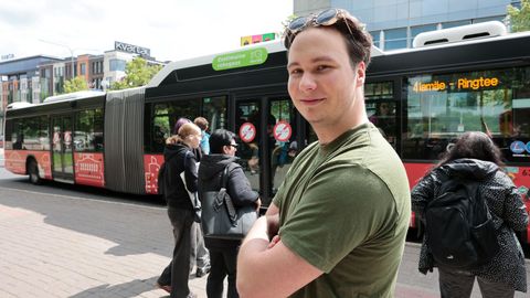 Henn Kaaleb Humal: Juunikuu peab saama Eesti perekuuks