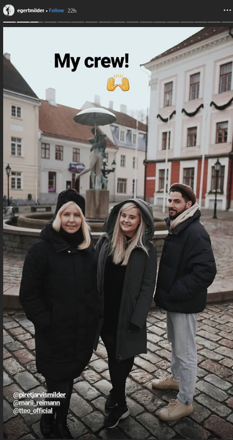 Egertil on kaasas ka meeskond, kuhu kuulub abikaasa Piret Järvis-Milder, Marii Reimann ja produtsent TTeos.