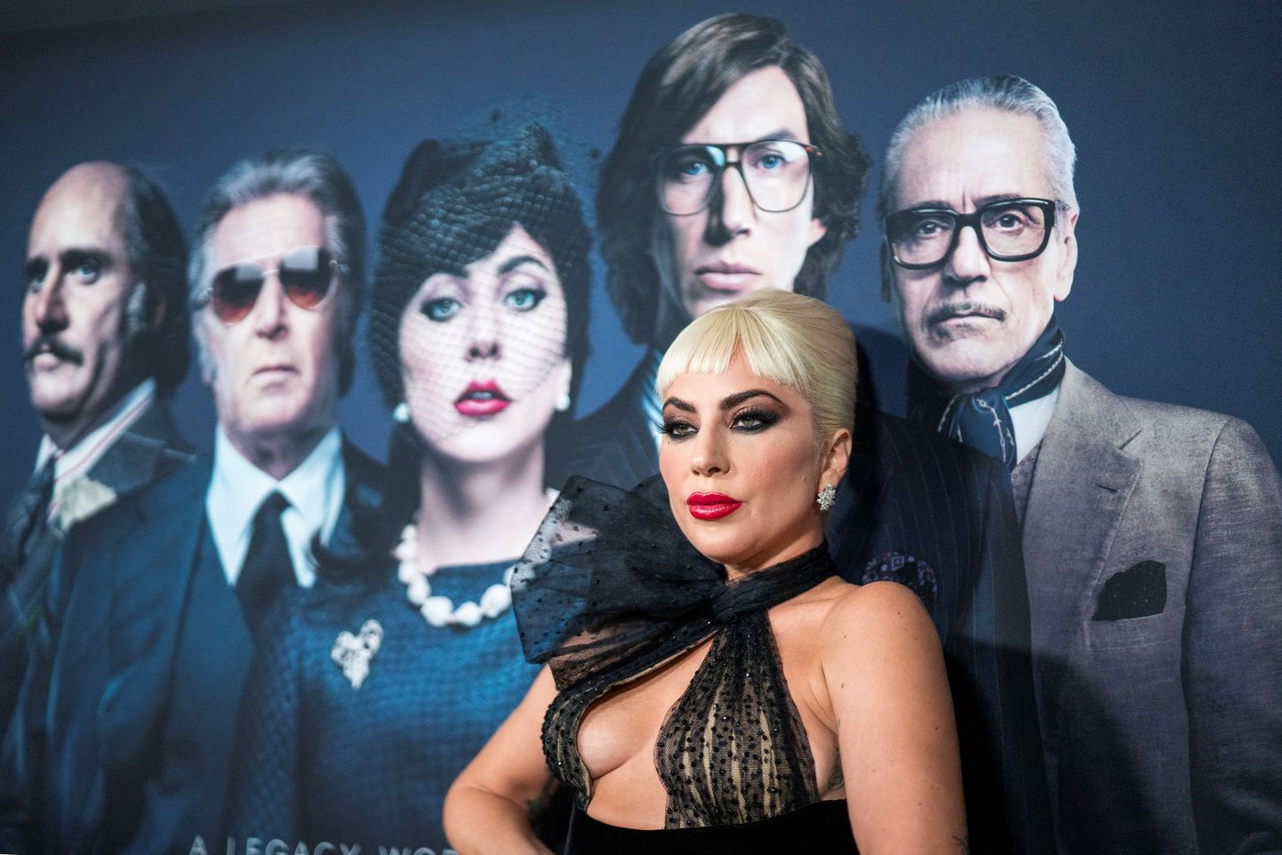 Peaosatäitja Lady Gaga filmi «Gucci tragöödia» linastusel New Yorgis.