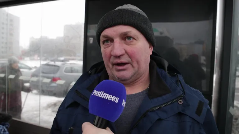 Иван, гражданин Украины.