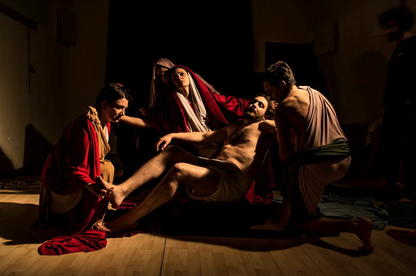 Tableaux vivant’i stiilis kavas "Elavad pildid" etendatakse Monteverdi muusika saatel Caravaggio maale.