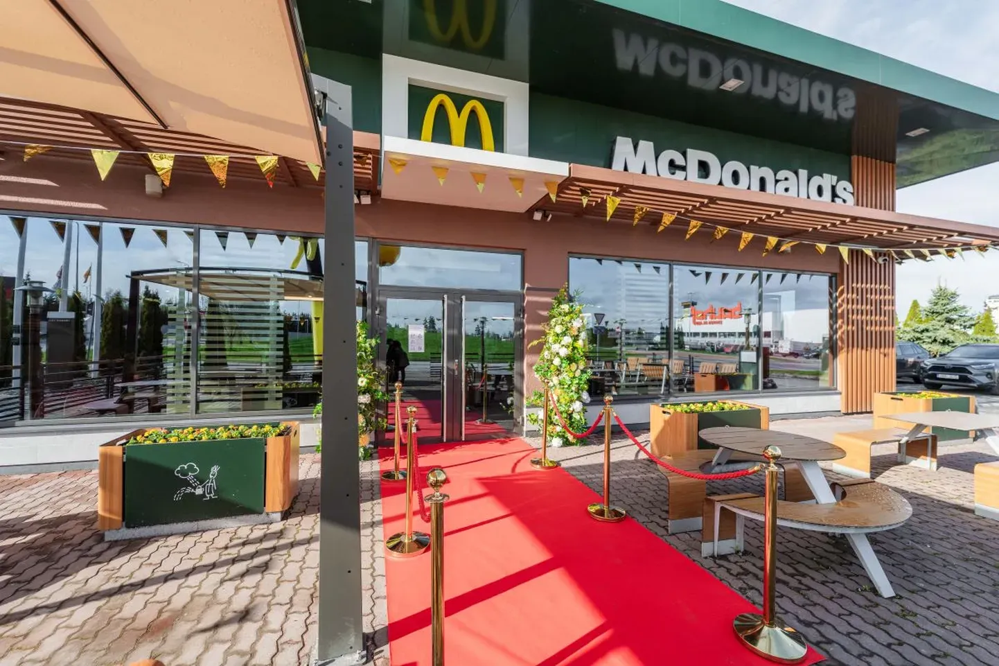 Реновированный ресторан McDonald’s в тартуском торговом центре Lõunakeskus. Фото иллюстративное.