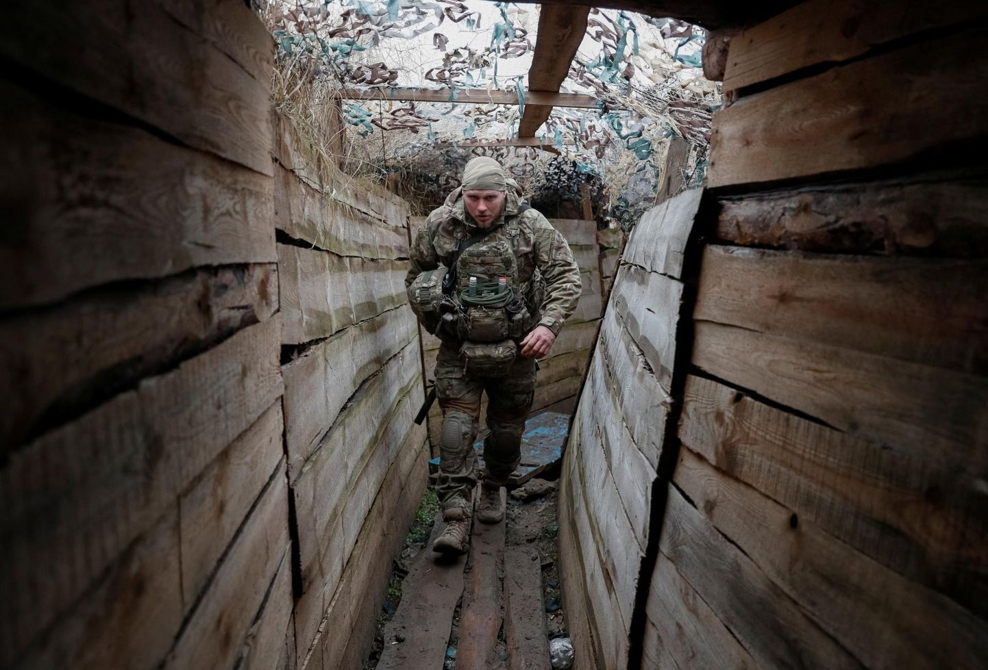 Venemaa sõda Ukraina vastu kestab 2014. aastast, pildil Ukraina kaitseväelane Avdijivka lähedal.