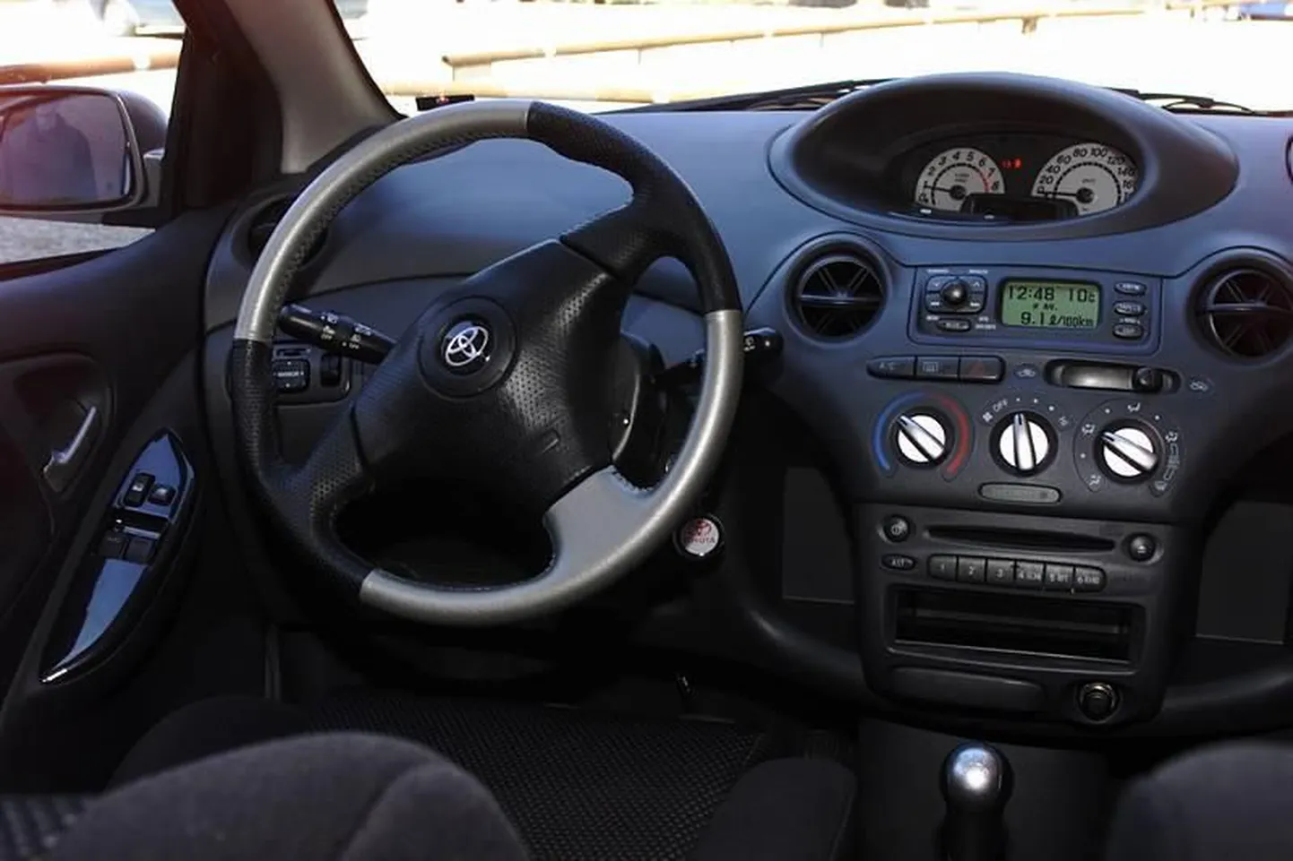 Toyota kutsub koduturult ja mujalt parandusse 1,35 autot. Defektiga mudelite seas on ka Toyota Yaris.