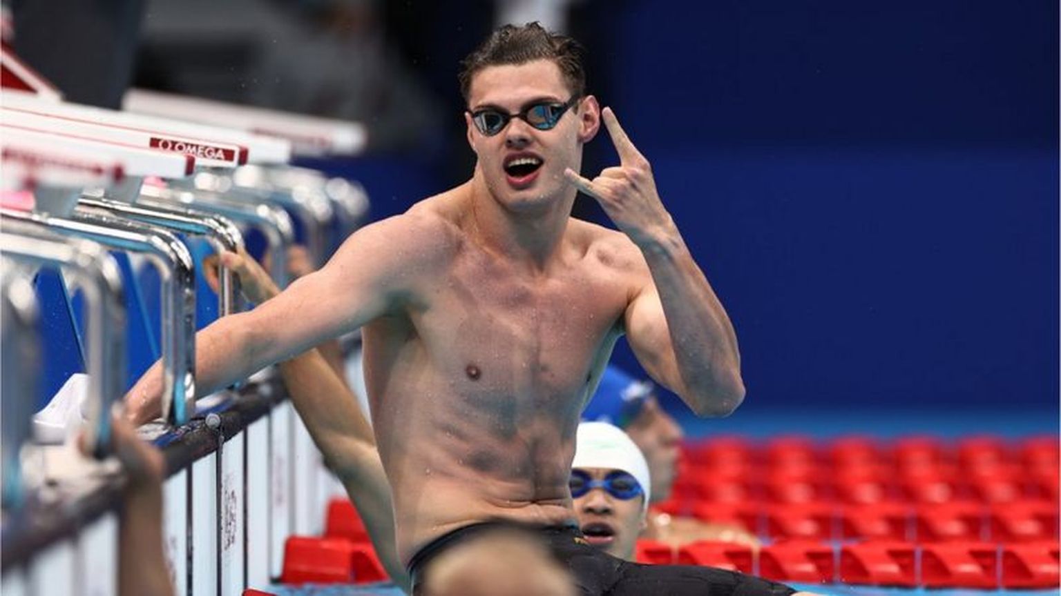 Российский пловец Андрей Николаев стал золотым призером Паралимпиады-2020.