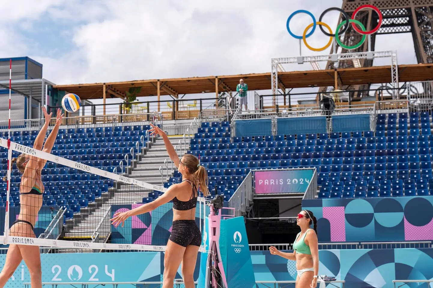 Tīna Graudiņa un Anastasija Samoilova.