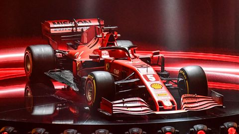Ferrari tutvustas erilise nime saanud vormel 1 autot