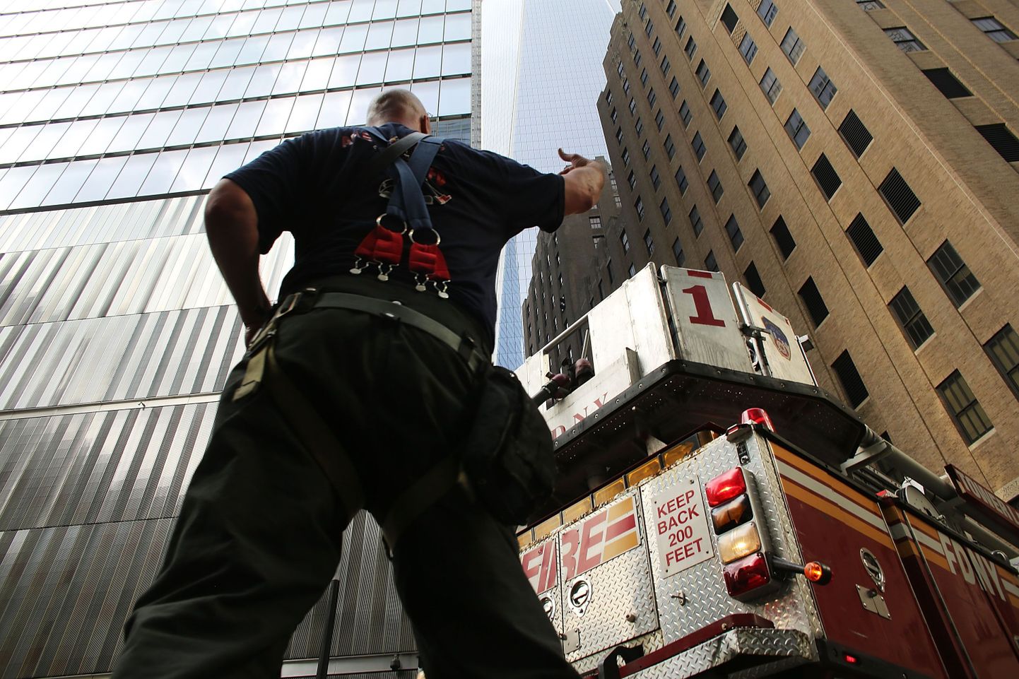 New Yorgi tuletõrjujad täna 1 World Trade Centeri juures.