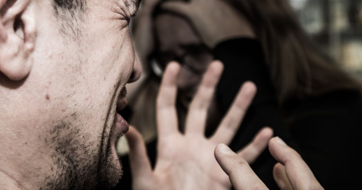 Laps kutsus politsei purjus vanaisale, kes peksis vanaema