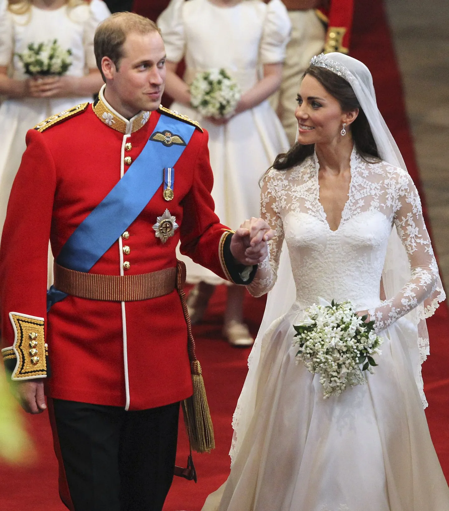 Prints William ja ta naine Kate Middleton, nüüdne Cambridge`i hertsoginna pulmapäeval 2011. aasta aprillis