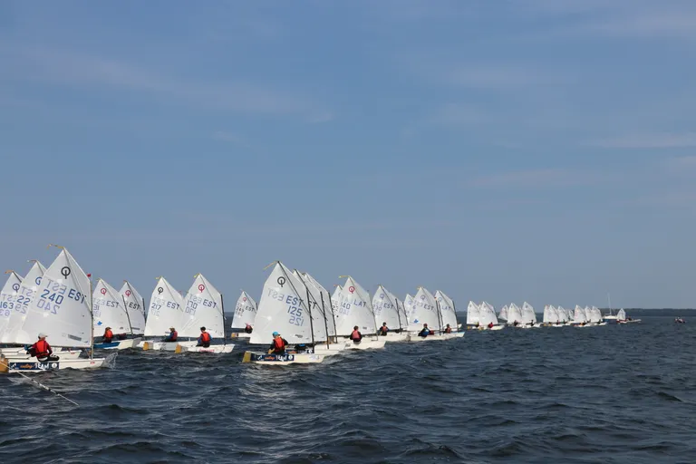 Optimisti klassi start