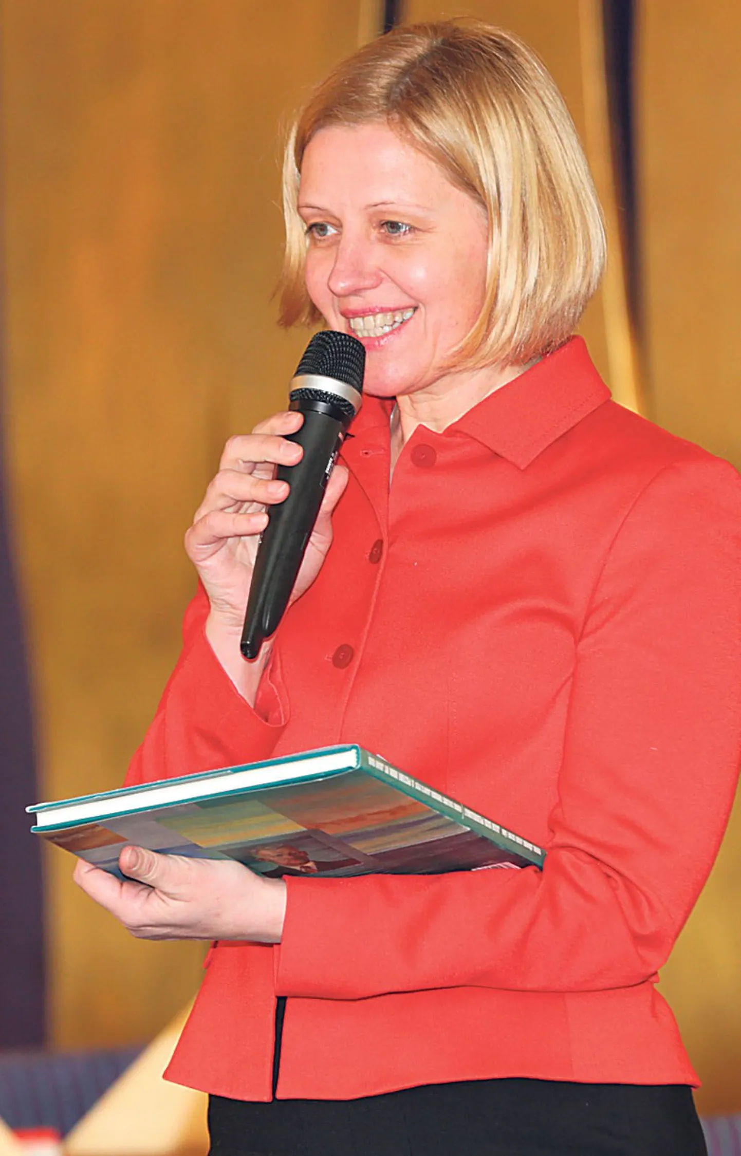 Riigikogu liige Annely Akkermann kulutas eelmiseks riigikogu valimiskampaaniaks ligi 20 000 eurot.