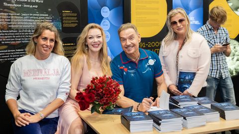 VIDEOREPOTAAŽ ⟩ «See ongi minule kõige tähtsam!» Sünnipäevalaps Mart Sander esitles värsket raamatut ja avaldas, milline amet on talle enim südamelähedasem