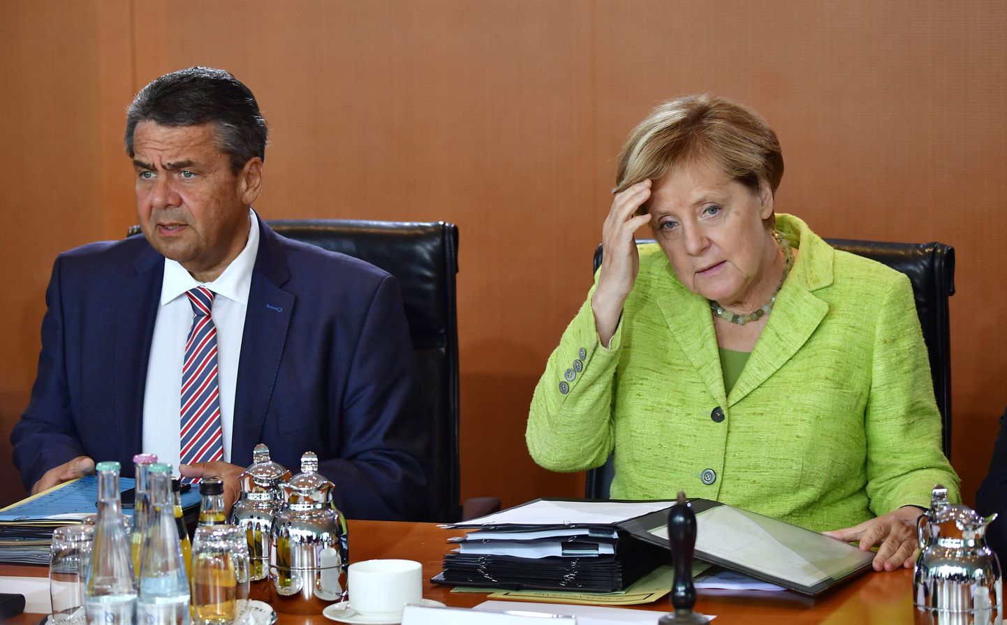 Saksa välisminister Sigmar Gabriel ja kantsler Angela Merkel valitsuskabineti kohtumisel Berliinis möödnud nädalal.